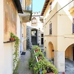 18th Century With Fresco Apartman *